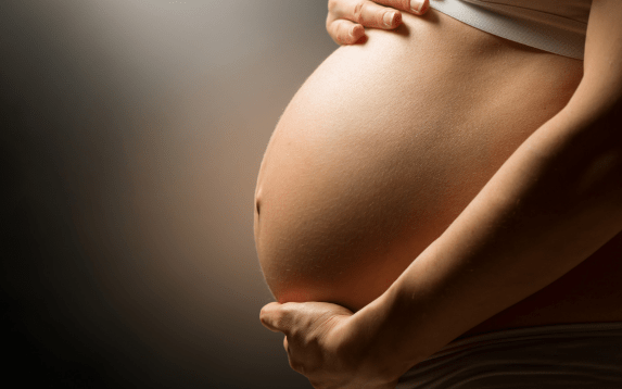 Natural pregnancy in Palanpur